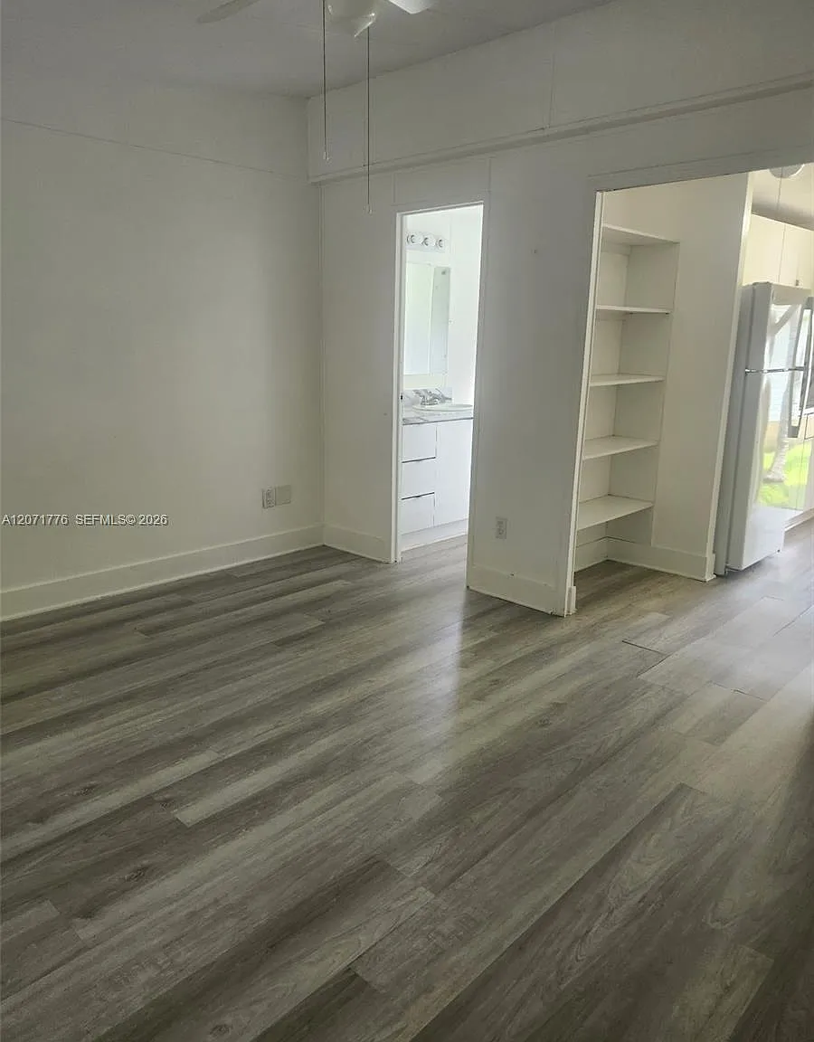 Tropical Mobile Home Estat — Photo 3