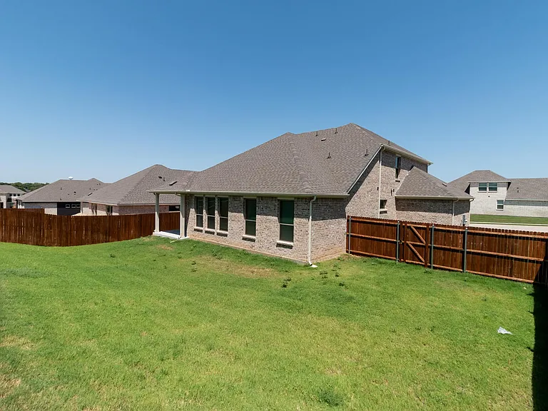 507 Reatta Dr — Photo 37