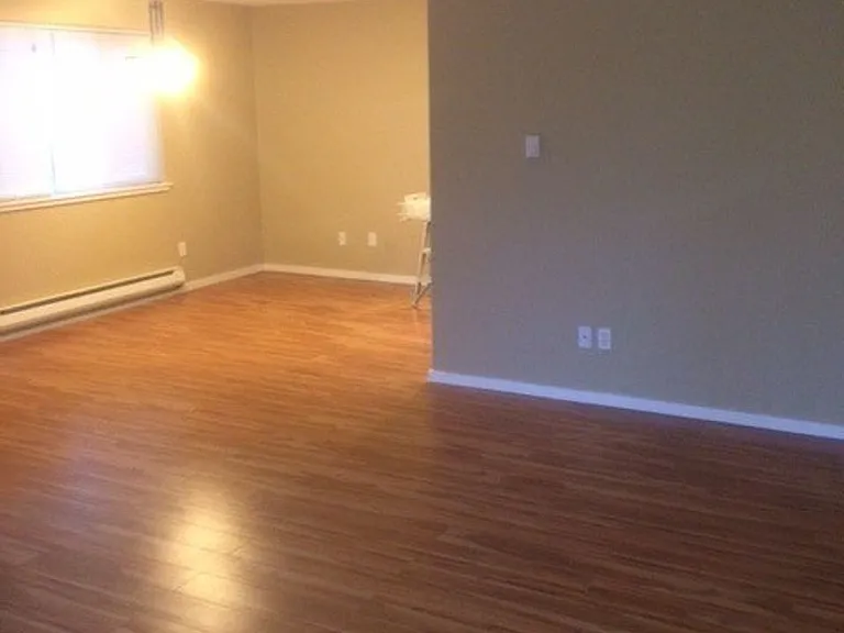 3616 Greenwood Ave N — Photo 7
