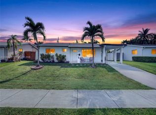 2012 N 31st Rd, Hollywood, FL 33021