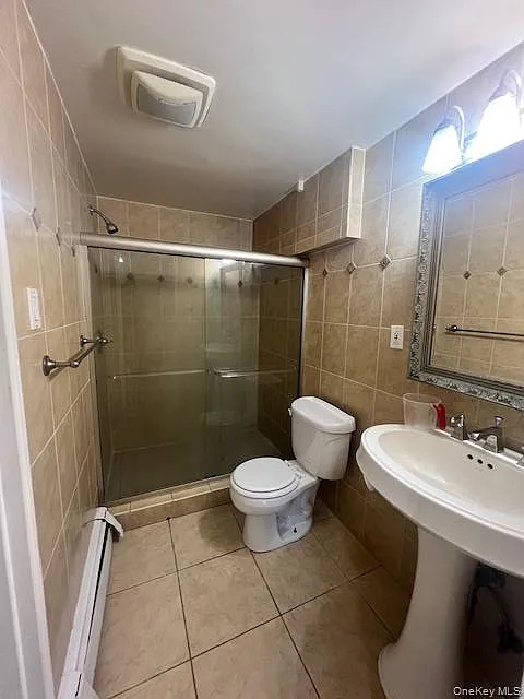 4 bed, 2.0 bath, 1536 sqft, $4,800 — Photo 4
