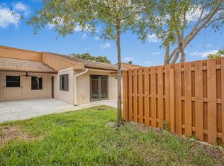 1905 SW 24th Cir, Boynton Beach, FL 33426