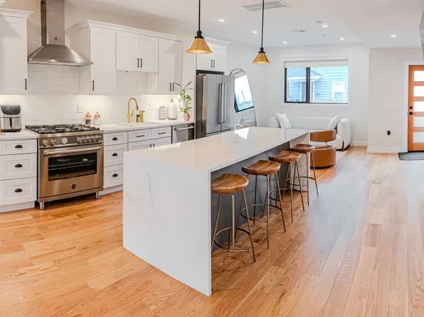 1 Seven Wilcutt #5, Dorchester, MA 02121