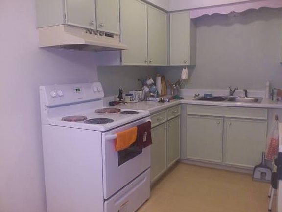 4th image of 606 Lynn Ave Unit 13
