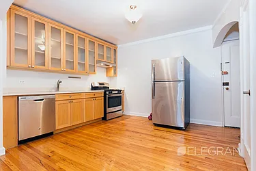 Rented by (Legacy) Elegran