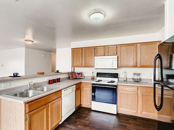 2134 E Taylor Phoenix AZ 85006-large-004