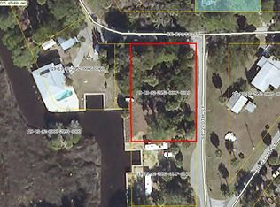 2 SE 240th St LOT 1, Suwannee, FL 32692
