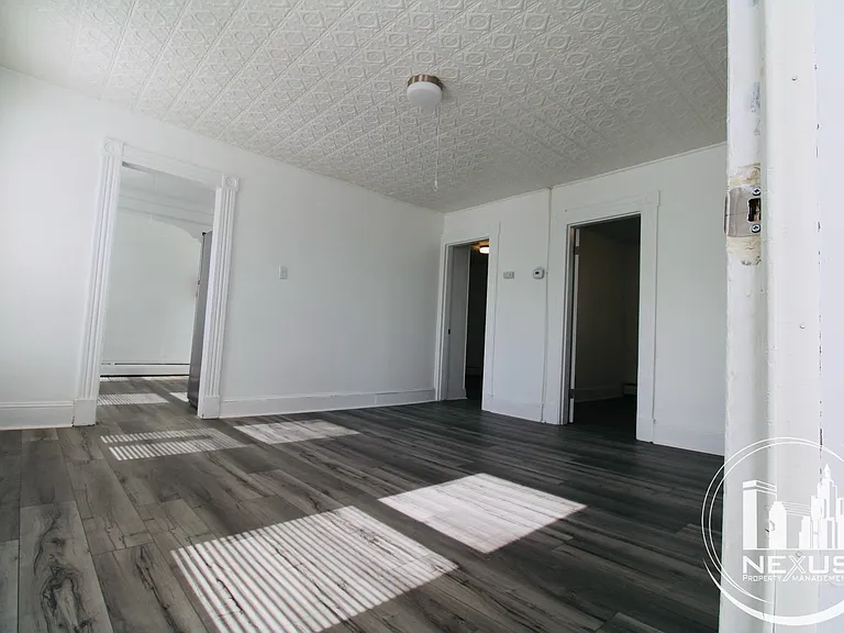 61 N Leonard St #2 — Photo 5