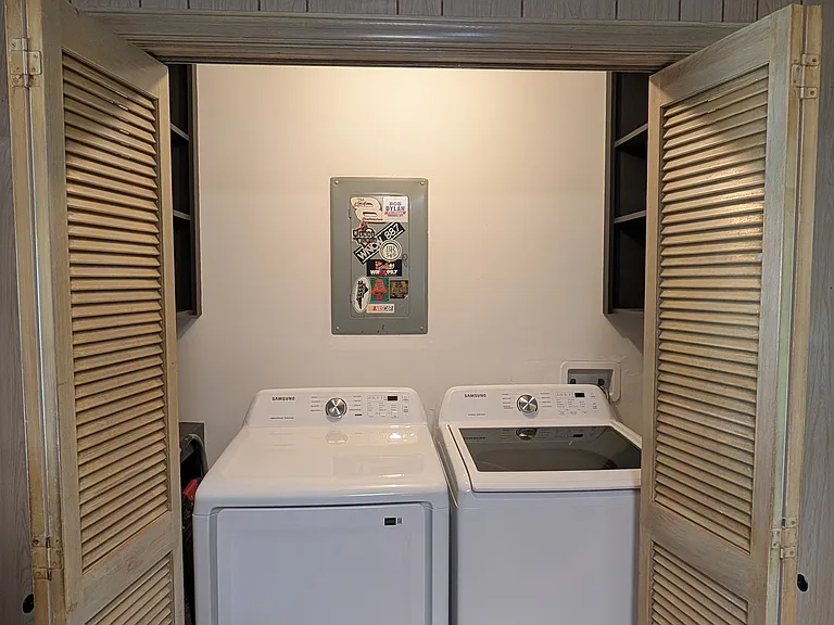 103 Abingdon Cir — Photo 11