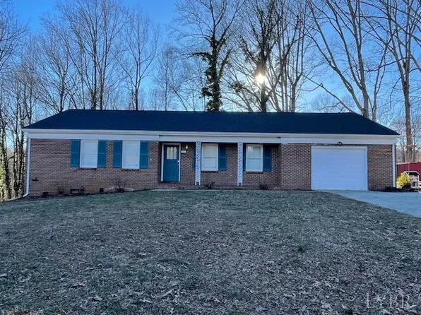 316 Ragland Rd, Madison Heights, VA 24572