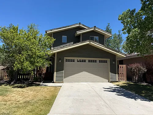 1054 Lincoln Ln Photo 1