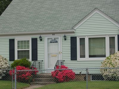 80 York Ave, Pawtucket, RI, 02860