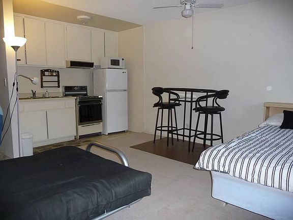 4th image of 18307 Burbank Blvd Unit 236