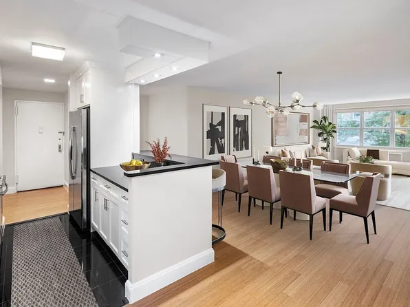 155 W 68th St APT 1922, New York, NY 10023