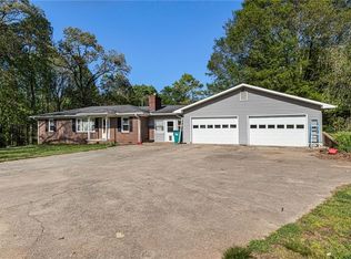 788 Fairview School Rd, Demorest, GA 30535
