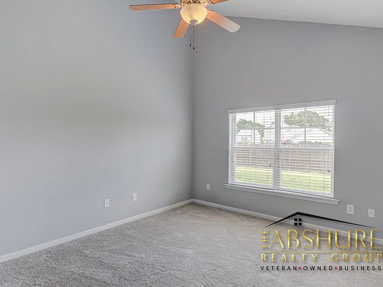 535 Smithridge Way — Photo 21