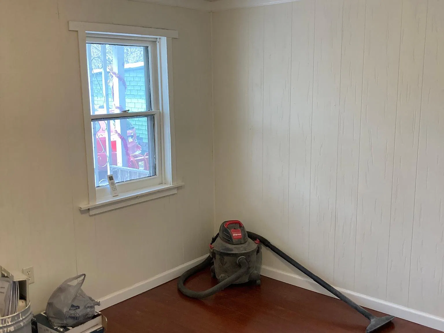 233 N Front St — Photo 1