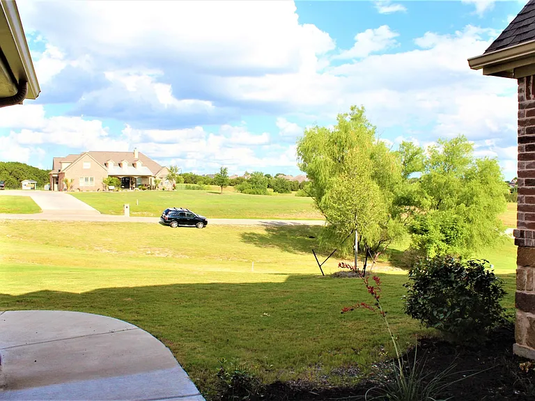 2404 Wills Way Dr — Photo 15