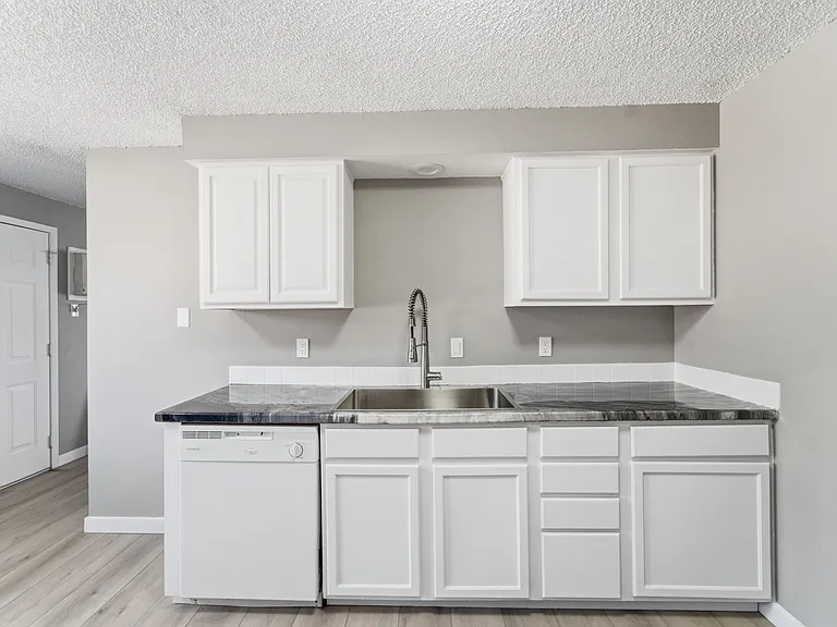 926 E Gordon Ave #1 — Photo 8