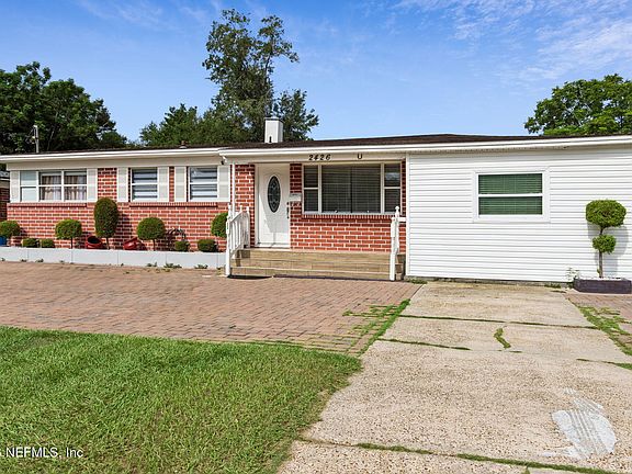 4th image of 2426 LIGUSTRUM Road