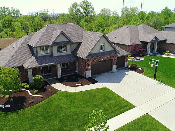 4th image of 21488 English Cir