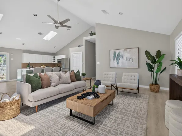411 W Live Oak St, Austin, TX 78704