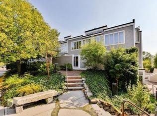 676 Huron Ave #4, Cambridge, MA 02138