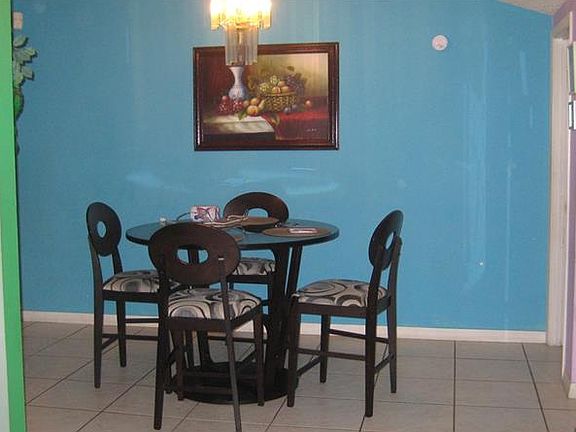 5th image of 10112 Briarwick Ct