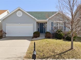 240 Longridge Cir, Belleville, IL 62221