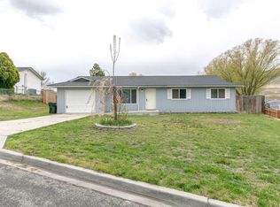 1303 Della Ave, Benton City, WA 99320