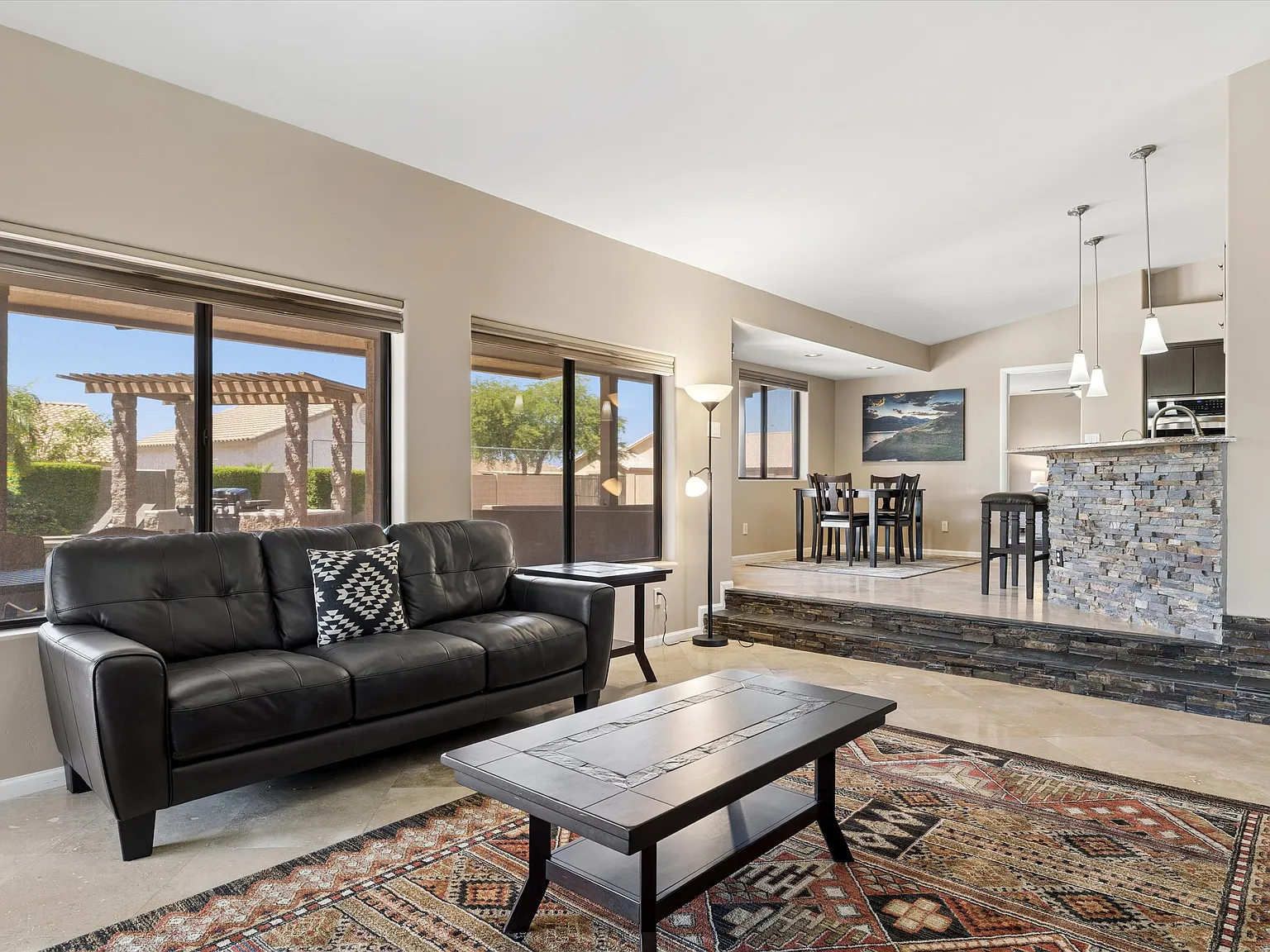 4 bed, 3713 sqft, $4,799 — Photo 2
