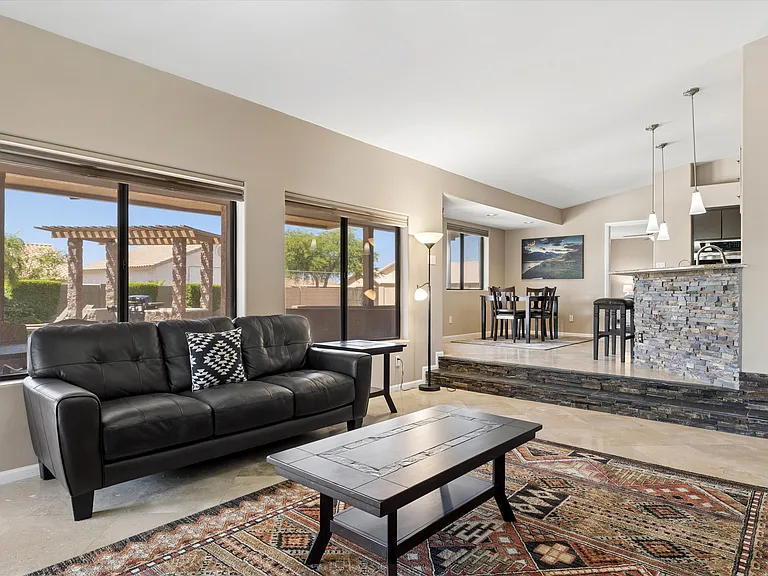 9033 W Patrick Ln — Photo 4