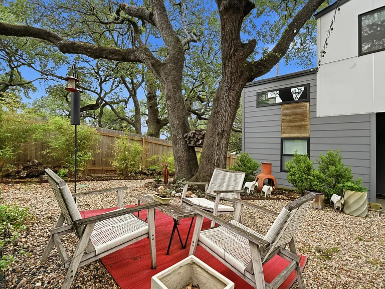 3304 S 1st St #A — Photo 11