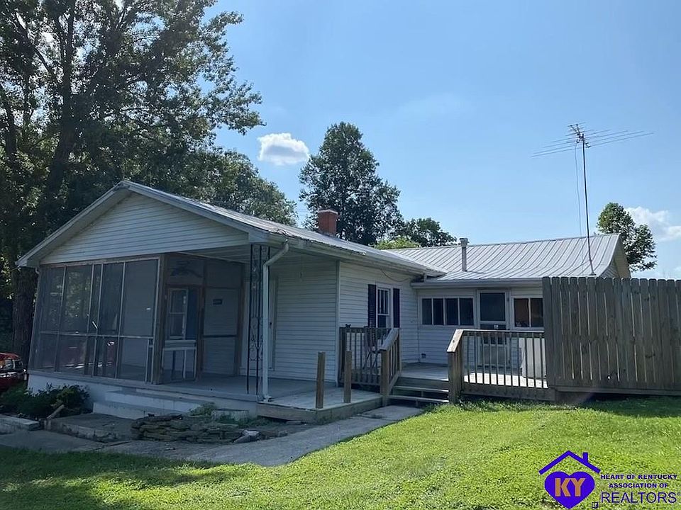 1st image of 8470 Rhodelia Rd