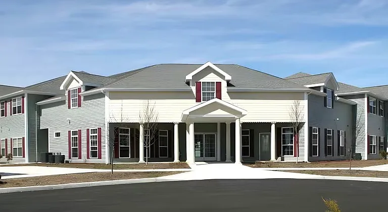 Brook Pointe — Photo 10