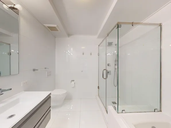 237 East 34th Street image 22 of 40