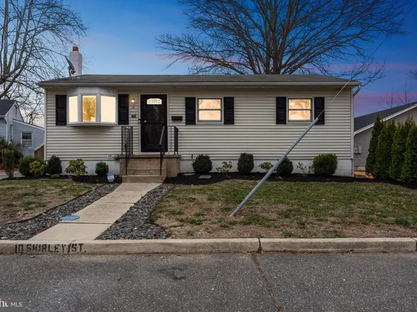 10 Shirley St, Woodstown, NJ 08098