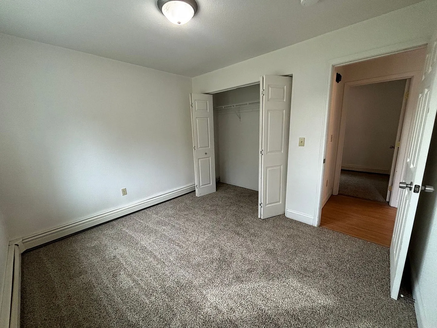 Mercier Street 2406 — Photo 4