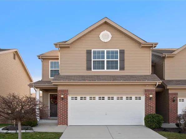 861 Harbor Woods Dr, Fairview Heights, IL 62208