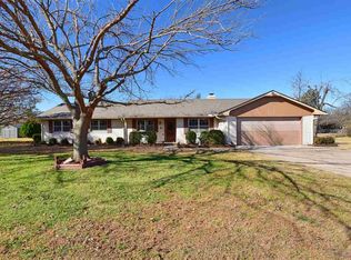 217 Landmark Rd, Lawton, OK 73507