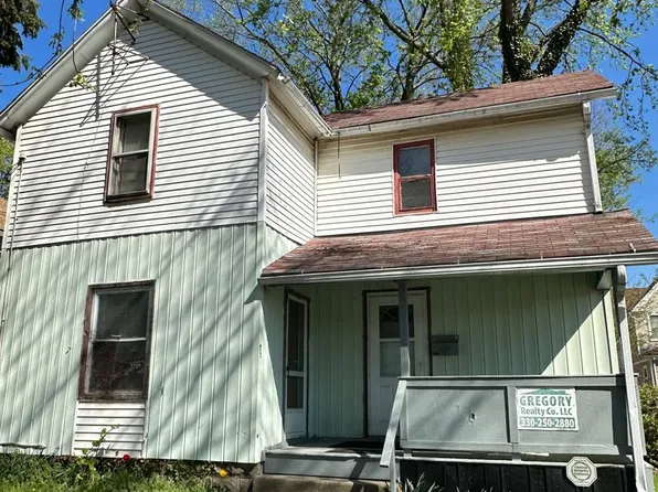 553 Hazel Pl, Akron, OH 44304