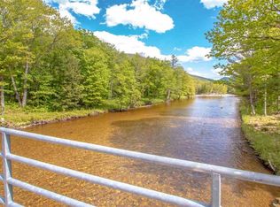 20 Crawford Hills Rd, Harts Location, NH 03812