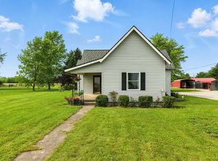 512 E Pike St, Kirklin, IN