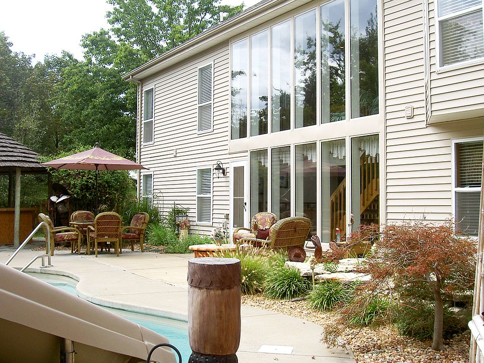 2nd image of 48 Muirfield Point Ln
