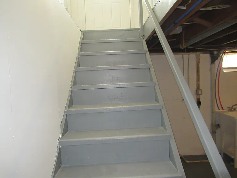 1462 Harvard Dr — Photo 24
