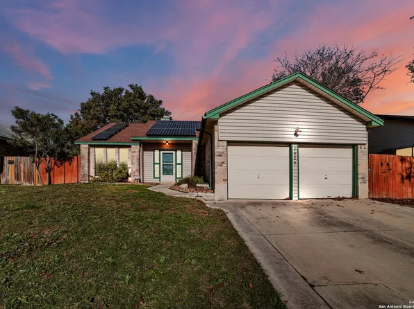 7825 Forest Briar, Live Oak, TX 78233