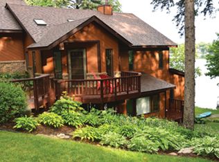 6605 Horseshoe Curv, Chanhassen, MN 55317