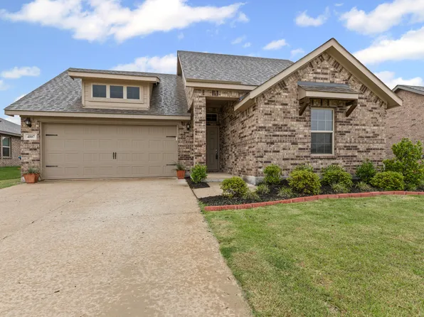 4807 Avion Dr, Sanger, TX