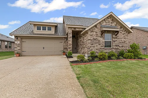 4807 Avion Dr Photo 1