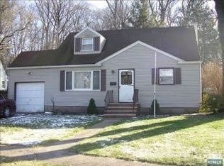 6 Brook St, Hackensack, NJ 07601